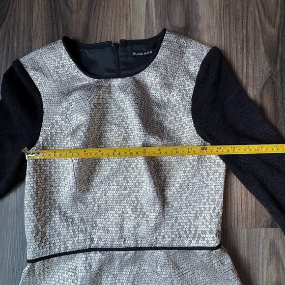 Black Halo Savona Metallic Gold Black Sleeve Mini Dress Size‎ 4 sparkle sequin - Picture 4 of 14